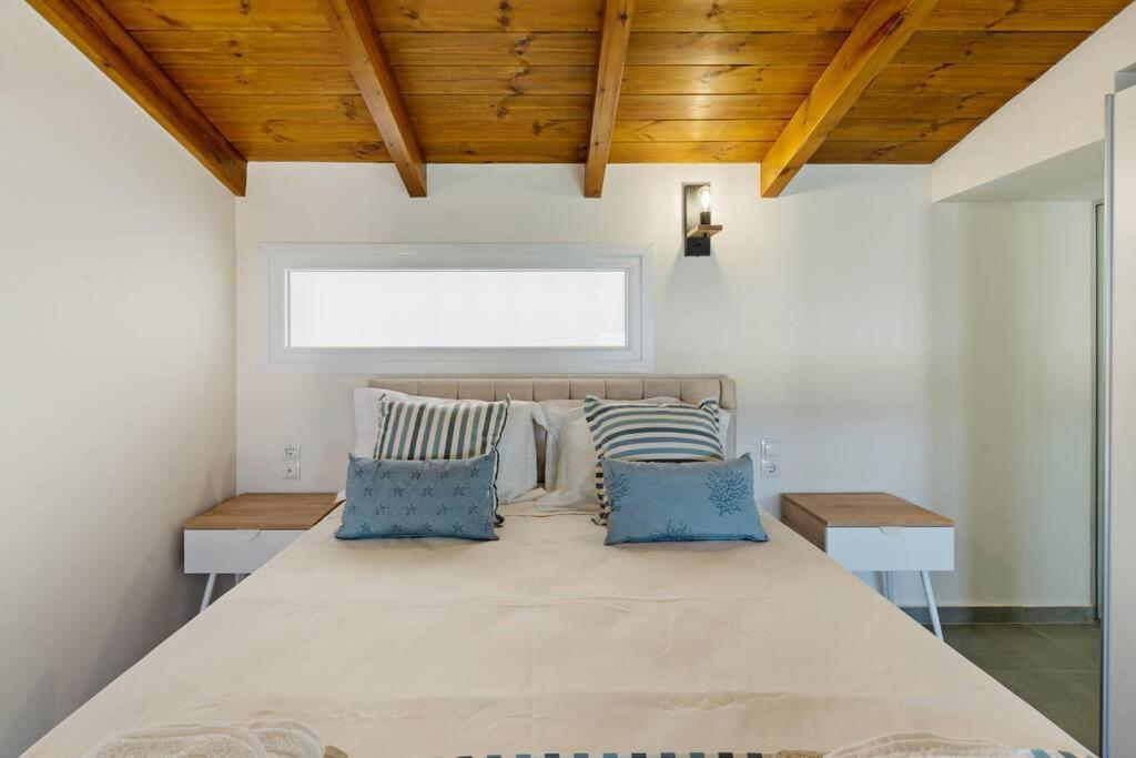 Sofia Suite, A Seafront Hideaway ! Pánormos Dış mekan fotoğraf